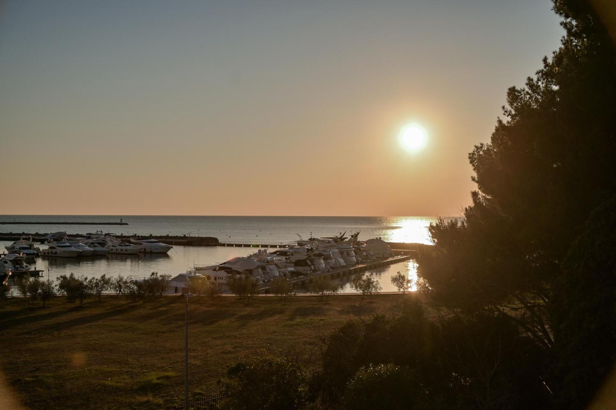 Palazzo Rainis Hotel & Spa - Small Luxury Hotel - Adults Only Novigrad  Екстер'єр фото